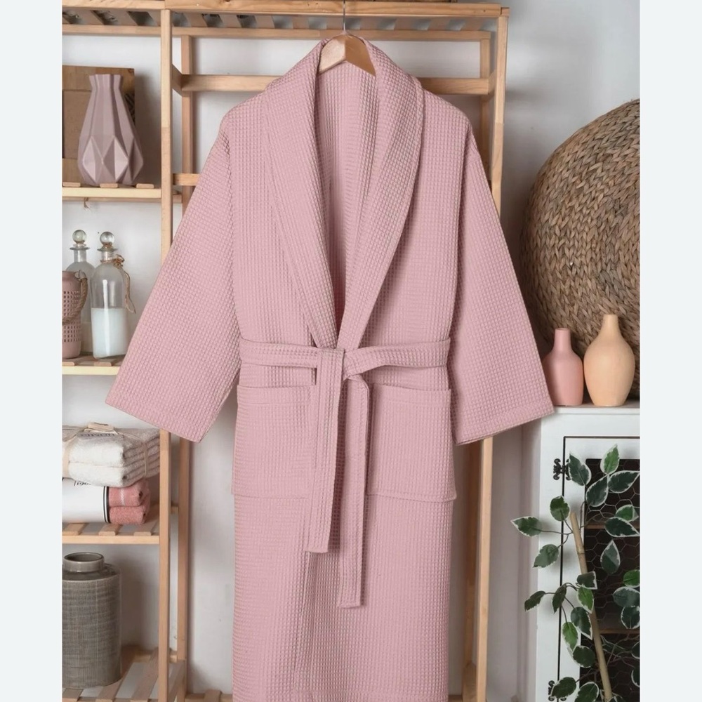Waffle-Knit Robe in Taupe